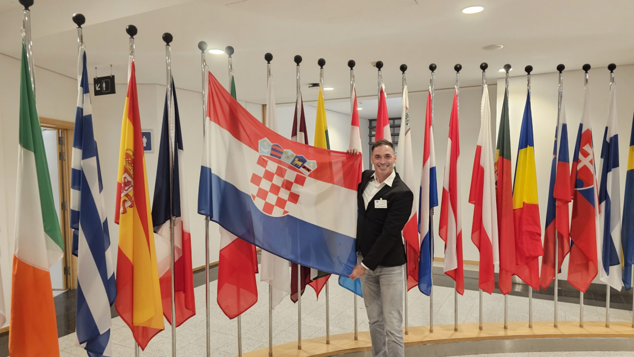 Šibenska Ekonomska škola u Bruxellesu sudjelovala na edukaciji u Europskom parlamentu