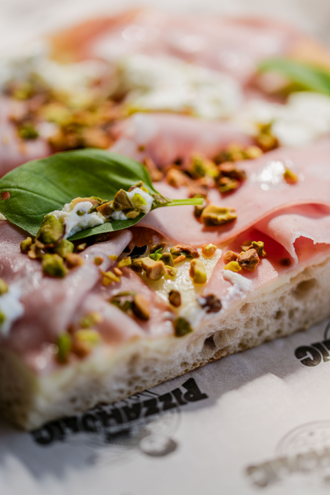 FOTO Poznati 'lovac na pizze' otkrio najbolje pizzerije u Hrvatskoj – među njima i šibenski Pizzaholic!