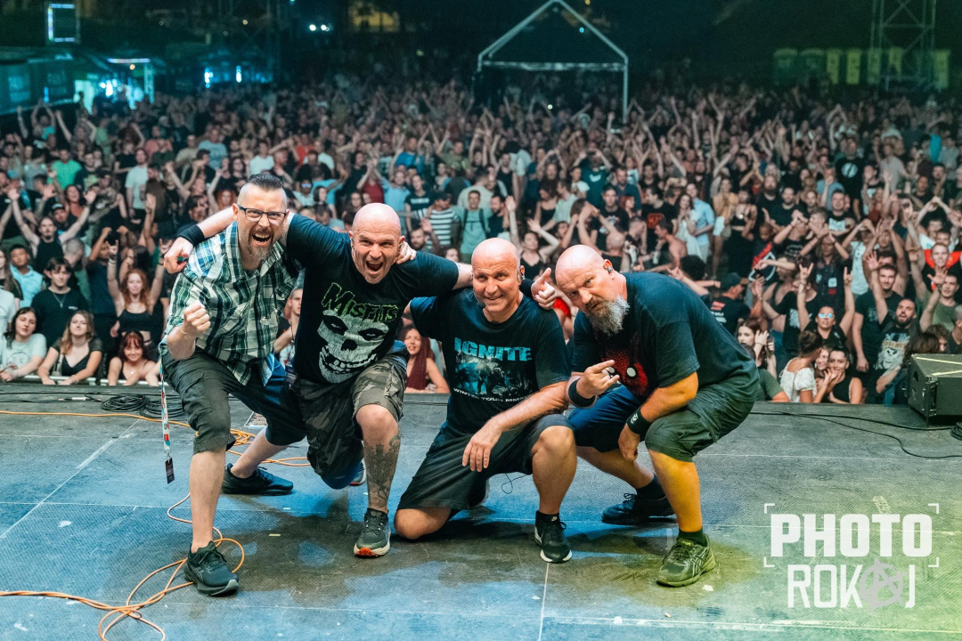 'SE15: Bis za kraj': Savršeni marginalci prvi put u Šibeniku sviraju old school Hladno pivo 