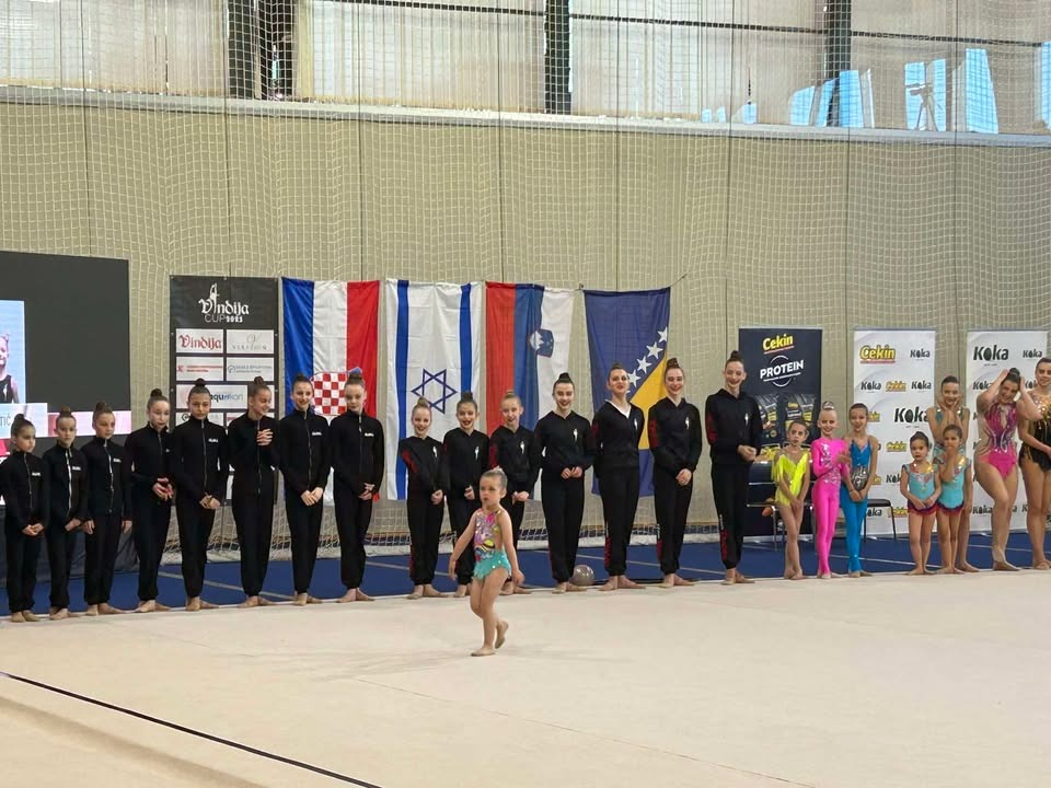Mlade gimnastičarke šibenskog 'Neba' briljirale na natjecanju u Varaždinu