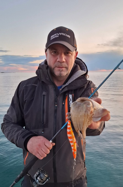 FOTO Zabaci varalicu na šibenskoj rivi uz Savage Gear!