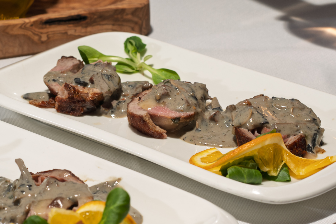 FOTO Doživite okus Dalmacije na pijatu u Konobi Oli!