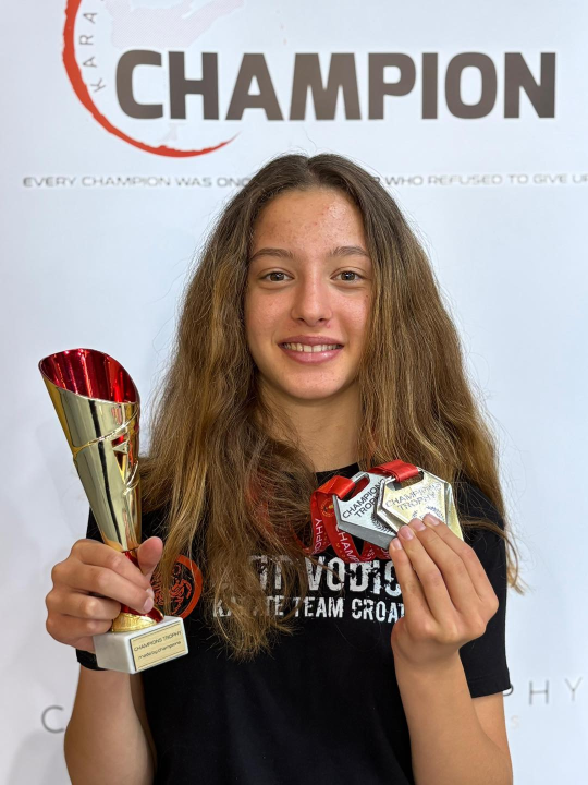 Karate klub Okit niže uspjehe: Tri zlatne, pet srebrnih i četiri brončane medalje