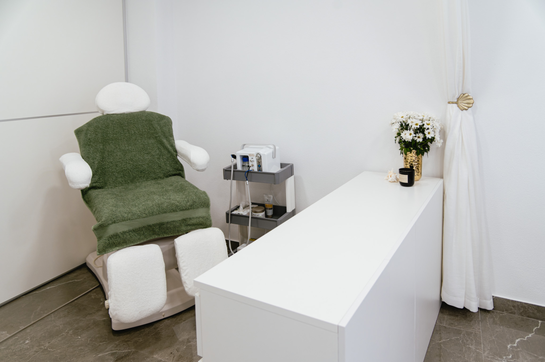 FOTO: Golden Wellness/Skin Expert s ponosom predstavlja novo pojačanje – stručnjakinju zlatnih ruku