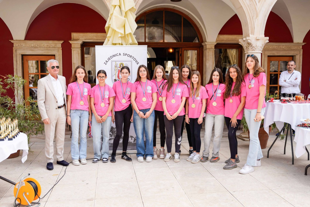 Mladi šibenski sportaši dobili priznanja i nagrade za uspjehe na nedavnim natjecanjima