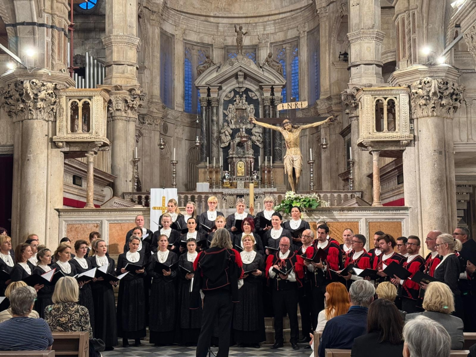 Exultate, Jubilate: Koncert duhovne glazbe ispunio šibensku katedralu