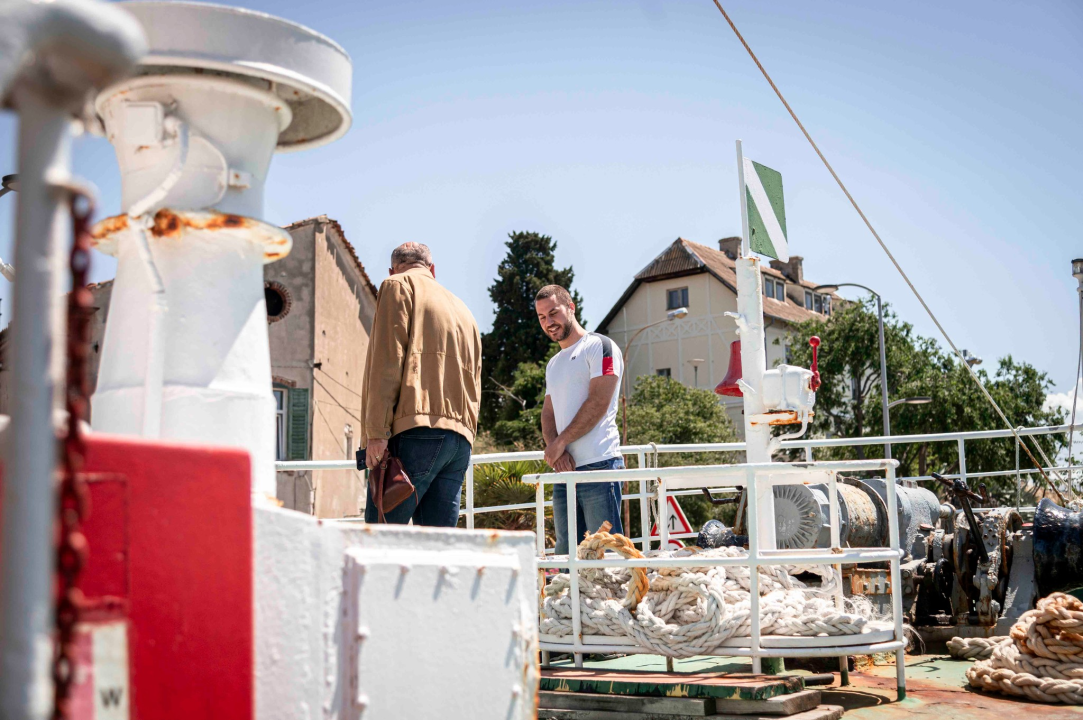 'Tijat' isplovio na probnu vožnju zbog certifikata: Župan Jelić prvi put na kultnom brodu