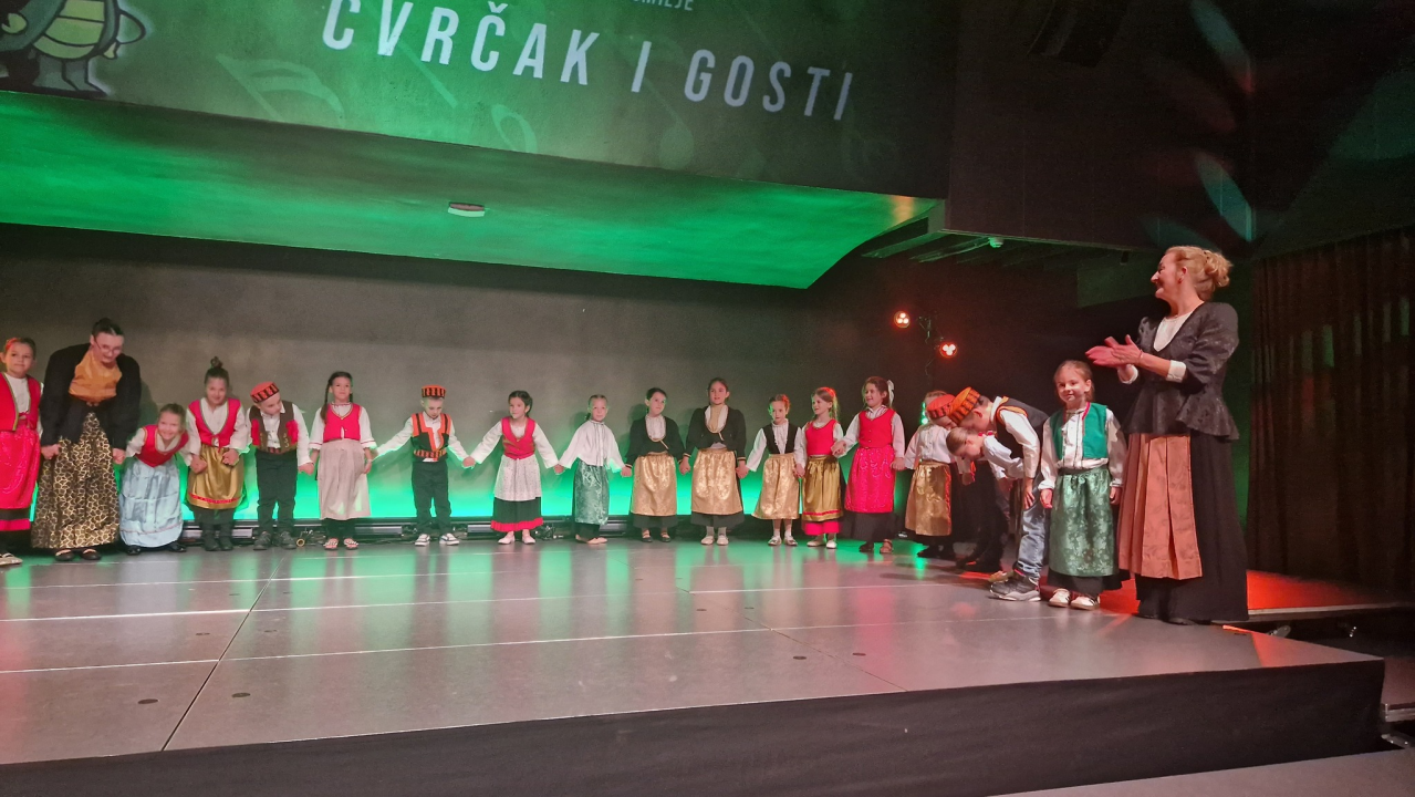 Cvrčak slavi 40. rođendan