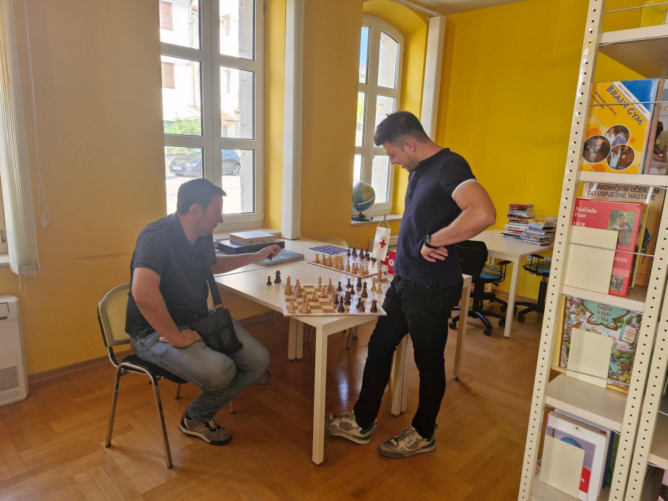 Na akciji dobrovoljnog darivanja krvi u Vodicama prikupljeno 48 doza krvi