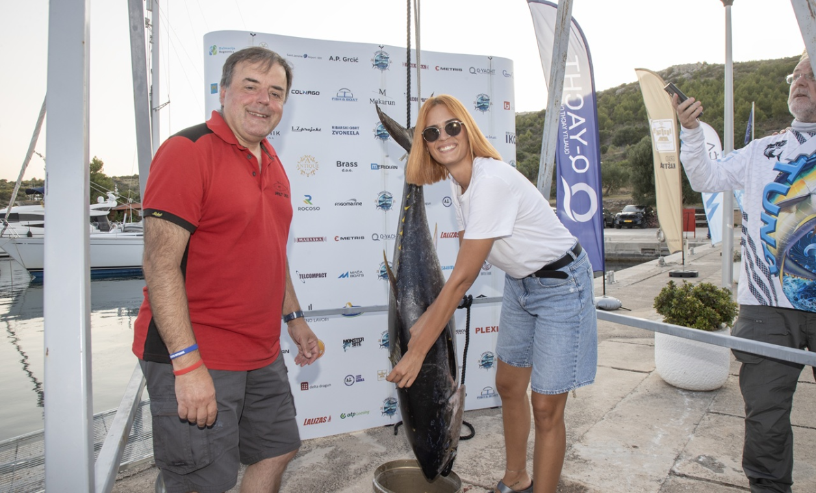 FOTO Lov na velike trofejne ribe u Rogoznici: Tune grizu, vode Kaštelani