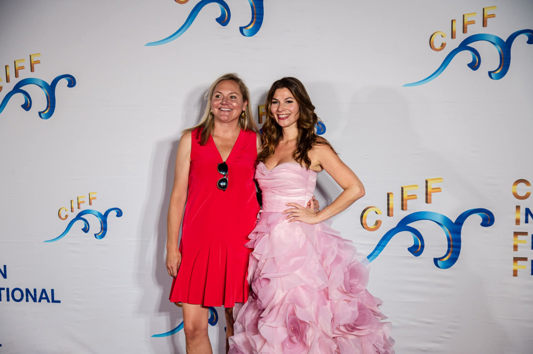 Zvijezde i crveni tepih u Šibeniku: Počeo Croatian International Film Festival