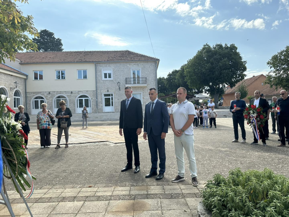 U Puljanima i Oklaju odana počast prvim žrtvama na drniškom području 