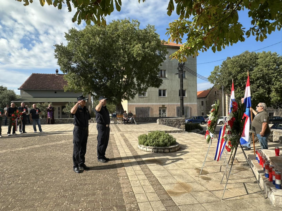 U Puljanima i Oklaju odana počast prvim žrtvama na drniškom području 