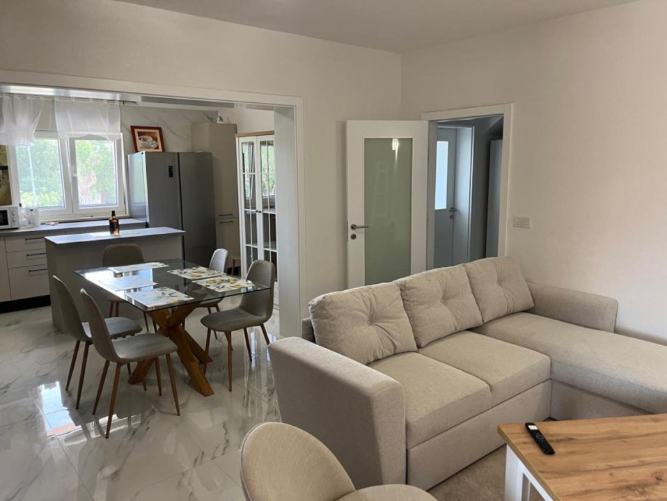 Luksuzna vila u zaleđu Vodica snižena gotovo 300 tisuća eura