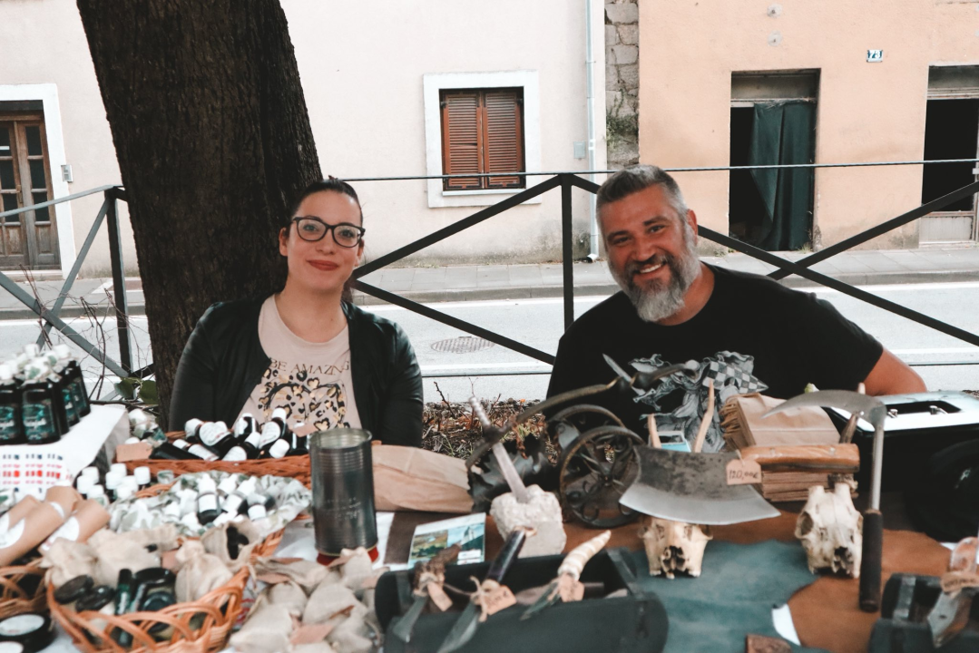 U Kninu održan prvi Festival starih zanata i Festival diplara