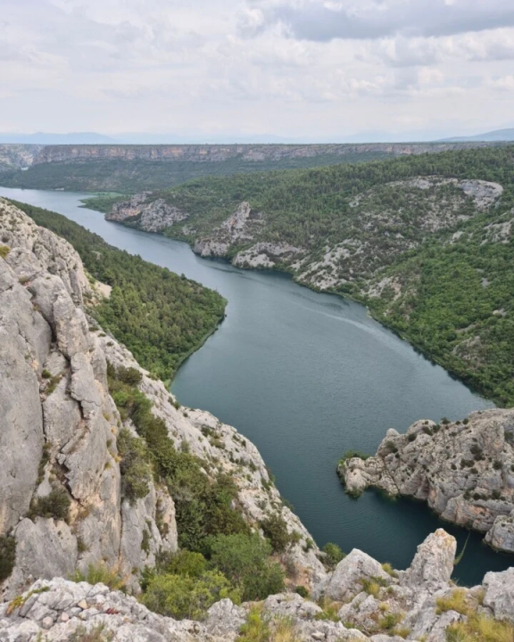 Rogovo – skriveni vidikovac Krke s pogledom koji oduzima dah