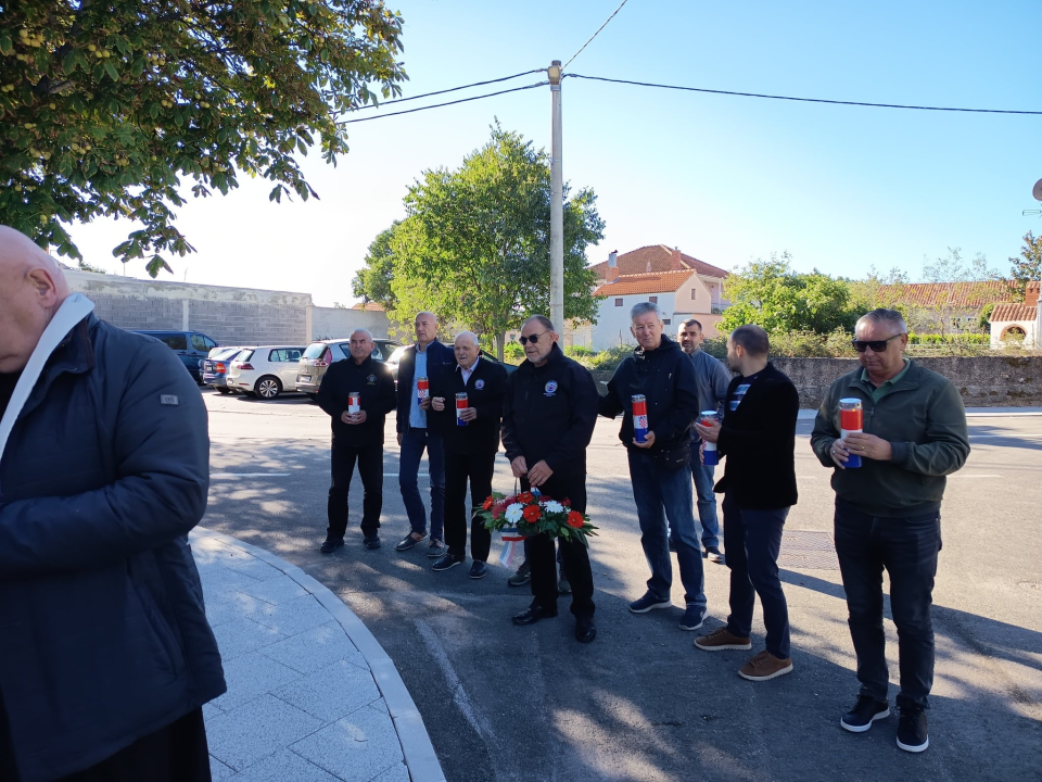 Obilježena 34. obljetnica pogibije hrvatskih branitelja u Unešiću