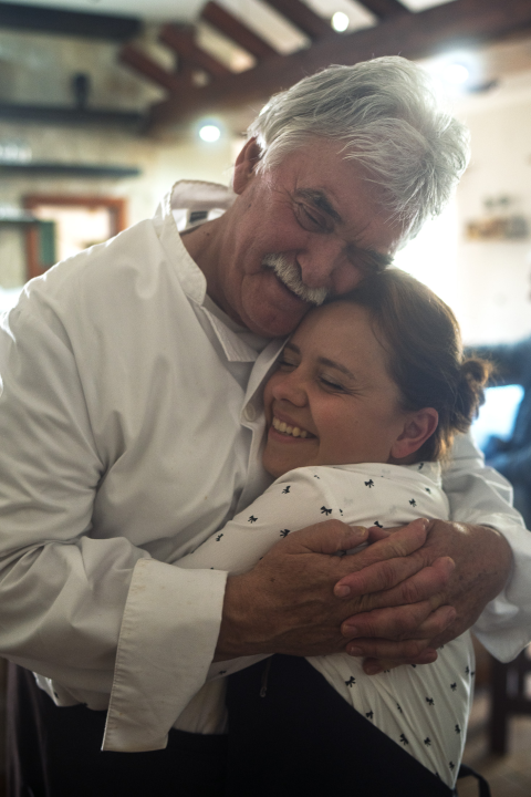 FOTO Petkom se u Konobi Oli uživa u dalmatinskoj spizi, pjesmi i odličnoj atmosferi!