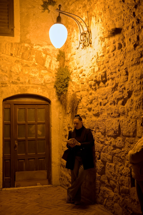 'Odrasli čitaju naglas': Održana šetnja Šibenikom uz prozu i poeziju 