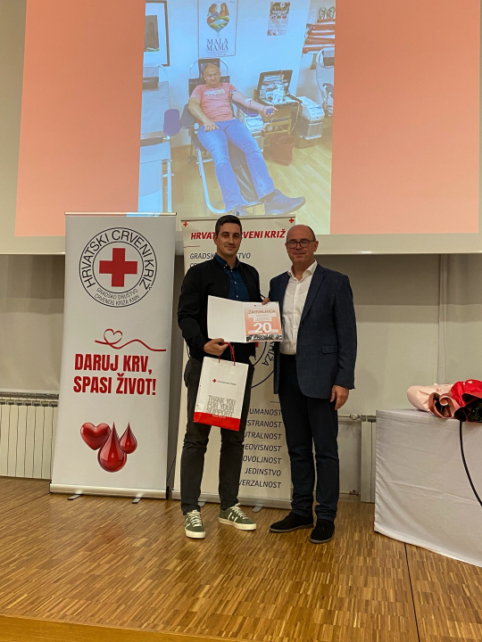 Crveni križ Knin obilježio Dan darivatelja krvi: 'Prikupili 670 doza krvi samo u ovoj godini'