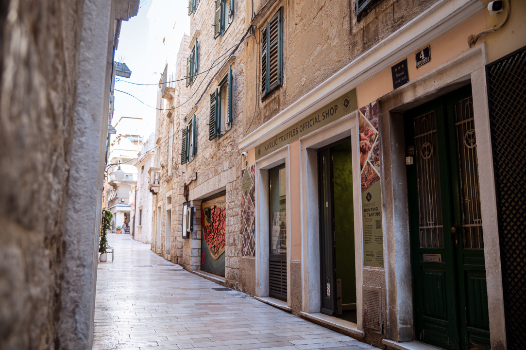 FOTO Brunch, delicije, sportska oprema i tehnika: Najbolji razlozi za đir kroz Šibenik 