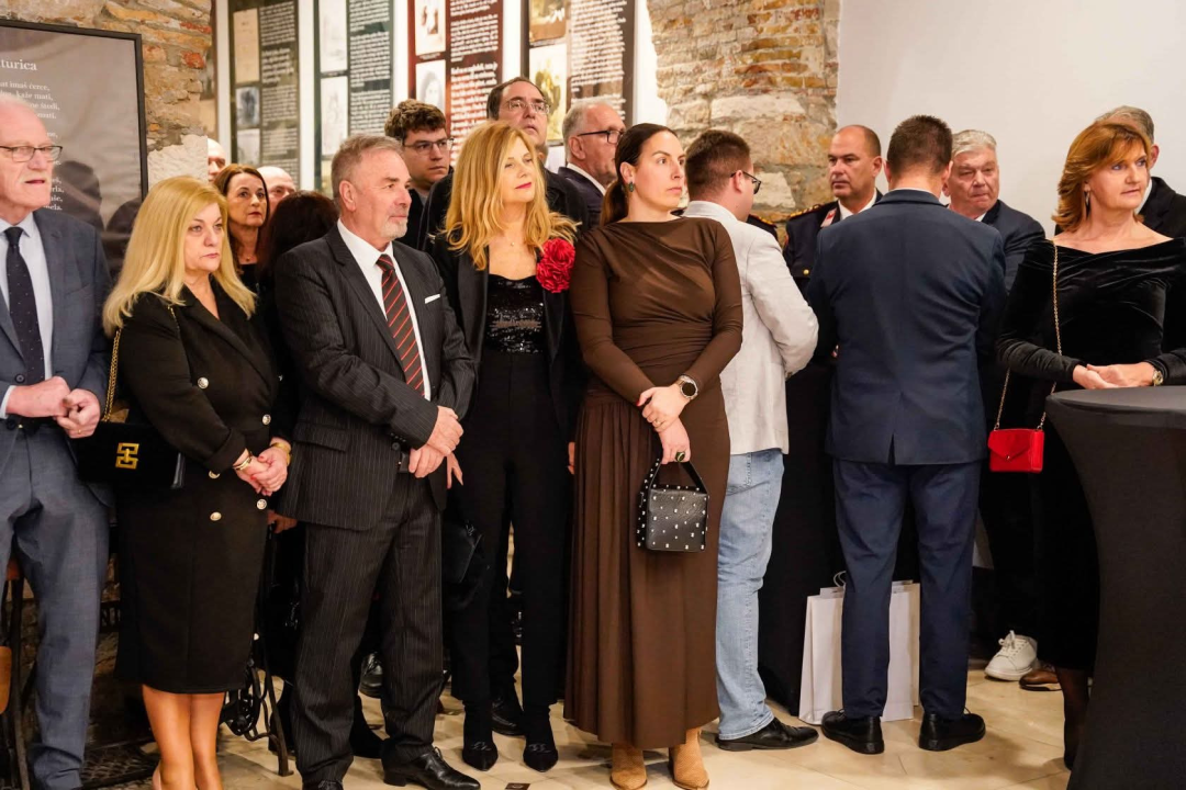 Andrej Plenković iznenada stigao u Šibenik na božićno-novogodišnji prijam Burića i Rakića