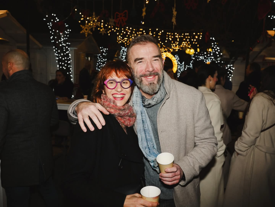 Advent u Vodicama sinoć uz pjesmu i dobru energiju Fenixa: Večeras stiže Vojko V