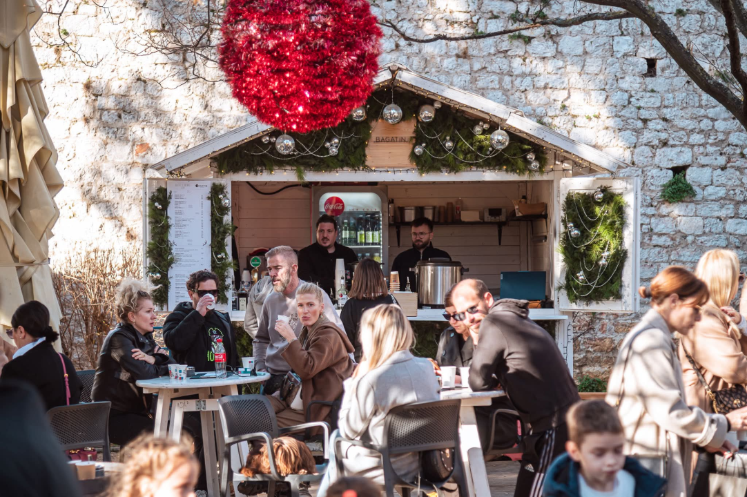 Soulwarmersi rasplesali Adventuru, Pull Off preuzima pozornicu večeras