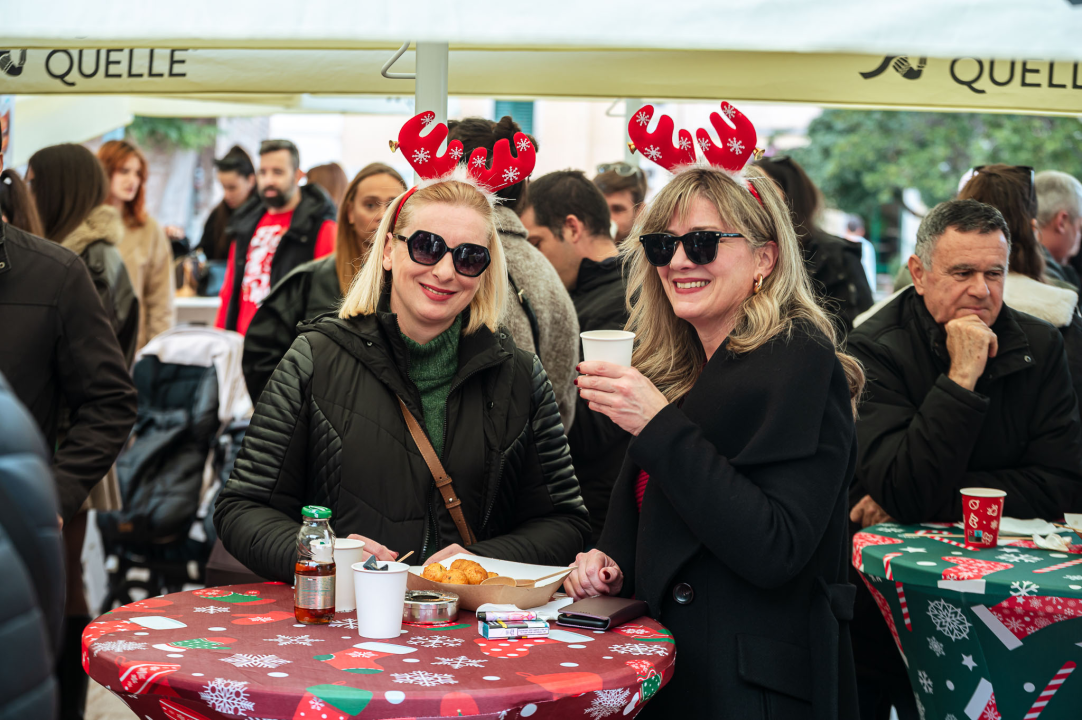 Badnjak u Šibeniku i ove godine uz savršeni soundtrack: Fenixi zapalili park