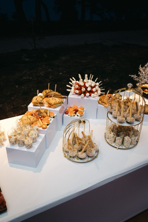 FOTO Dočekajte 2026. u Naturi uz vrhunske zalogaje, pjenušac i hitove koji vas neće pustiti s plesnog podija!