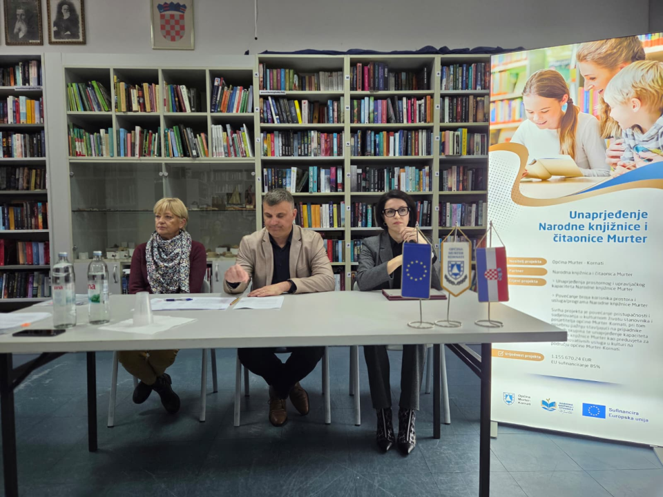 FOTO Održana početna konferencija projekta 'Unaprjeđenje Narodne knjižnice i čitaonice Murter'