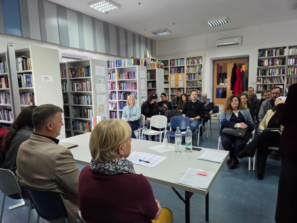 FOTO Održana početna konferencija projekta 'Unaprjeđenje Narodne knjižnice i čitaonice Murter'