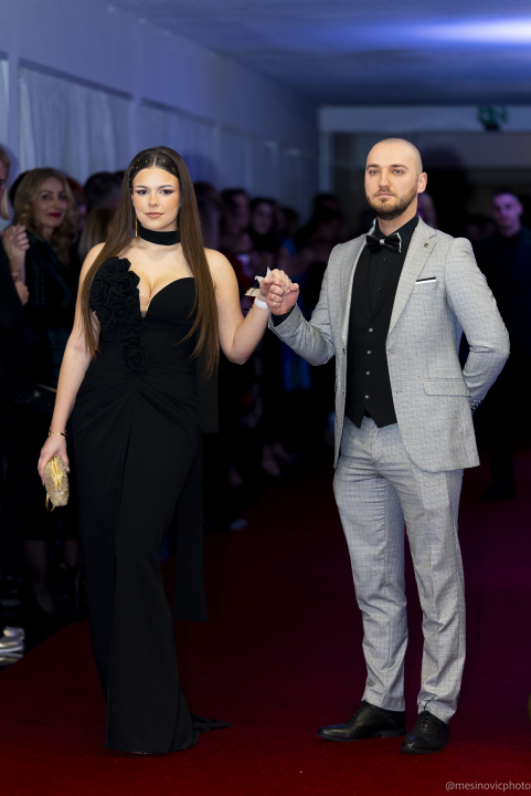 Zavirite na maturalni ples Gimnazije Antuna Vrančića (1)