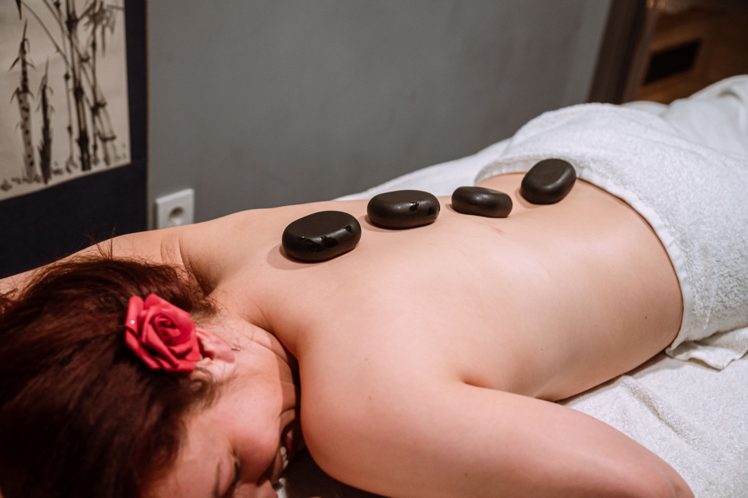 FOTO Kako reći 'volim te'? Uz valentinovo popuste Asian Massage Studija na masaže i darovne kartice 