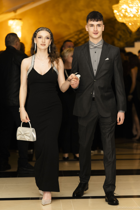 Zavirite na maturalni ples šibenske Industrijsko-obrtničke škole (1)