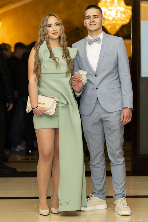 Zavirite na maturalni ples šibenske Industrijsko-obrtničke škole (1)