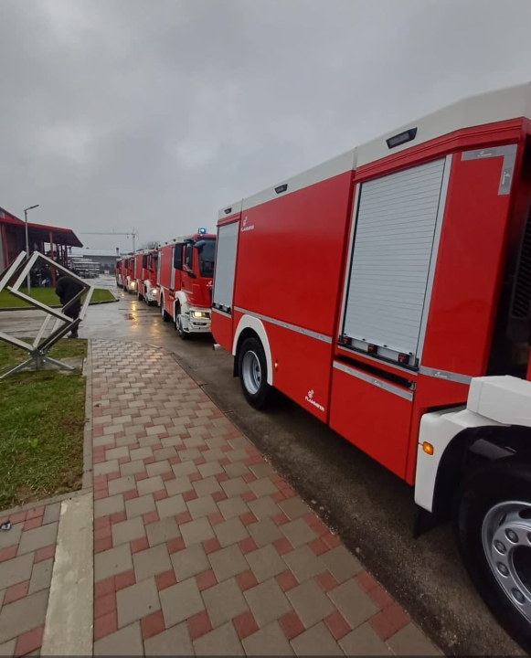 Općina Tisno jača protupožarnu zaštitu: DVD dobio novo vatrogasno vozilo