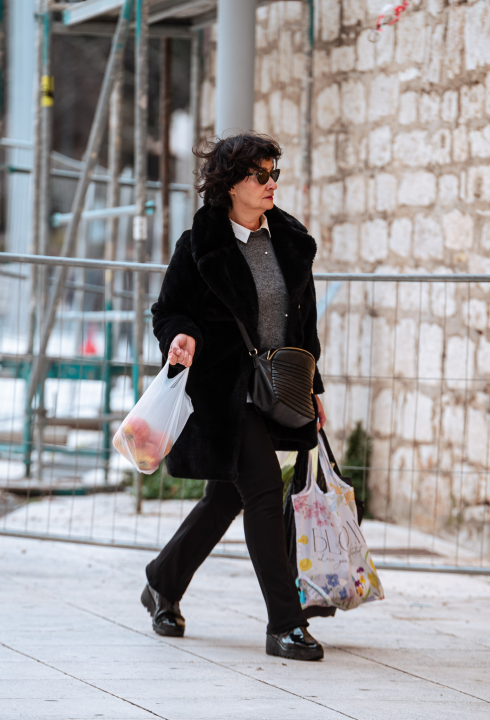 FOTO Šibenčanke su pokazale da su prave trendseterice unatoč kiši!  