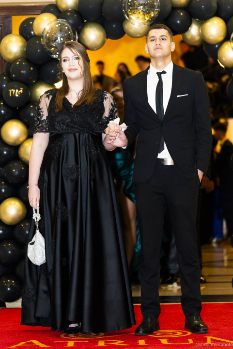 FOTOGALERIJA Maturalni ples šibenske Turističko-ugostiteljske škole (2)