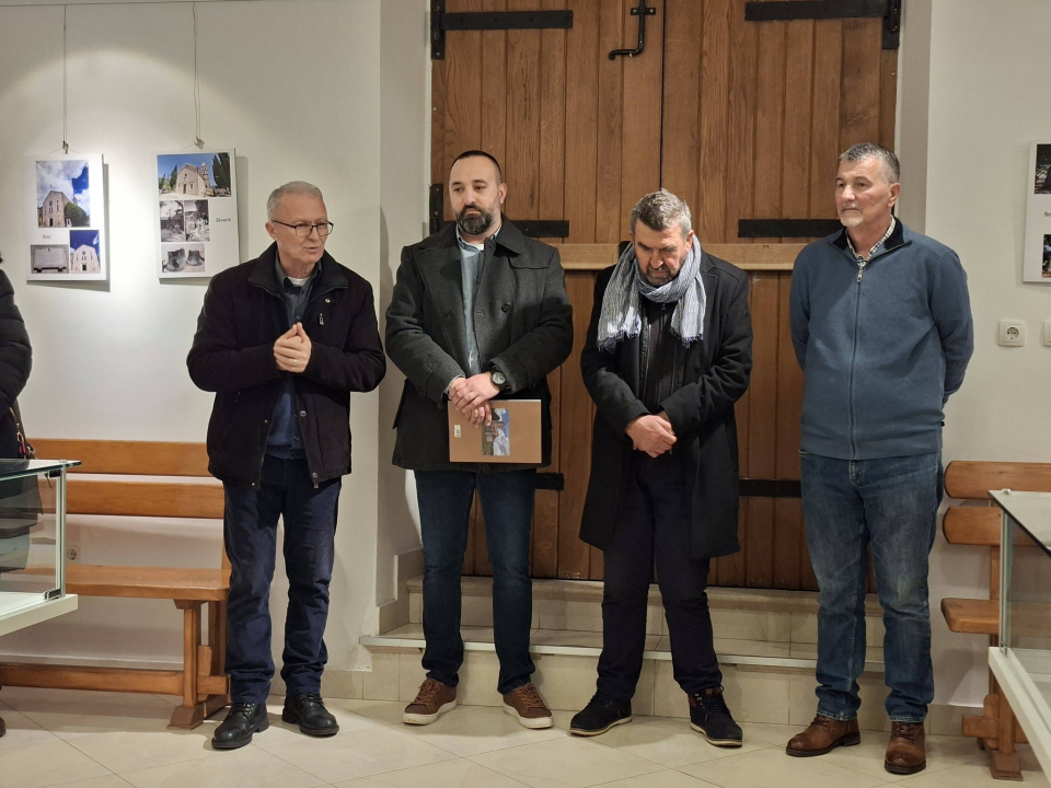 Izložba povodom obilježavanja 1000 obljetnice Hrvatskog kraljevstva u Drnišu