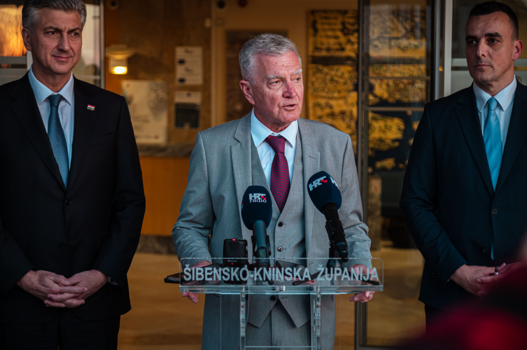 FOTO Potpisan ugovor za projekt 'Centar za borbu protiv klimatskih promjena' u Šibeniku