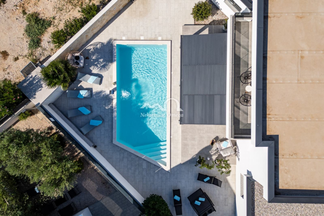 Izbori ekskluzivnih vila s Njuškala u okolici Šibenika