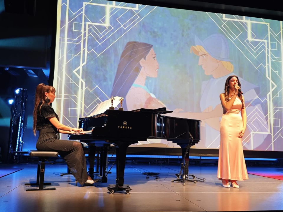 Učenici šibenske glazbene škole koncertom donijeli Hollywood u Arsen