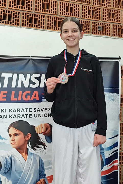 FOTO Karatašima Phoenixa 13 medalja u Dalmatinskoj ligi