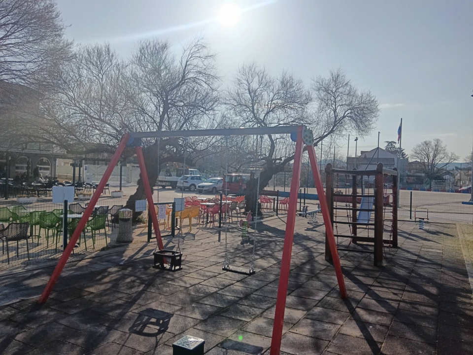 Završeni radovi na dječjim igralištima u zaseoku Ćaleta-Cari i Mikulandre