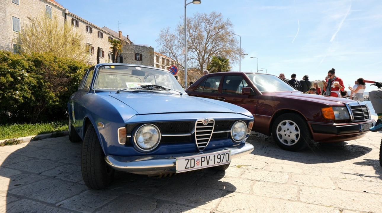 Uskrsni susret oldtimera u Šibeniku