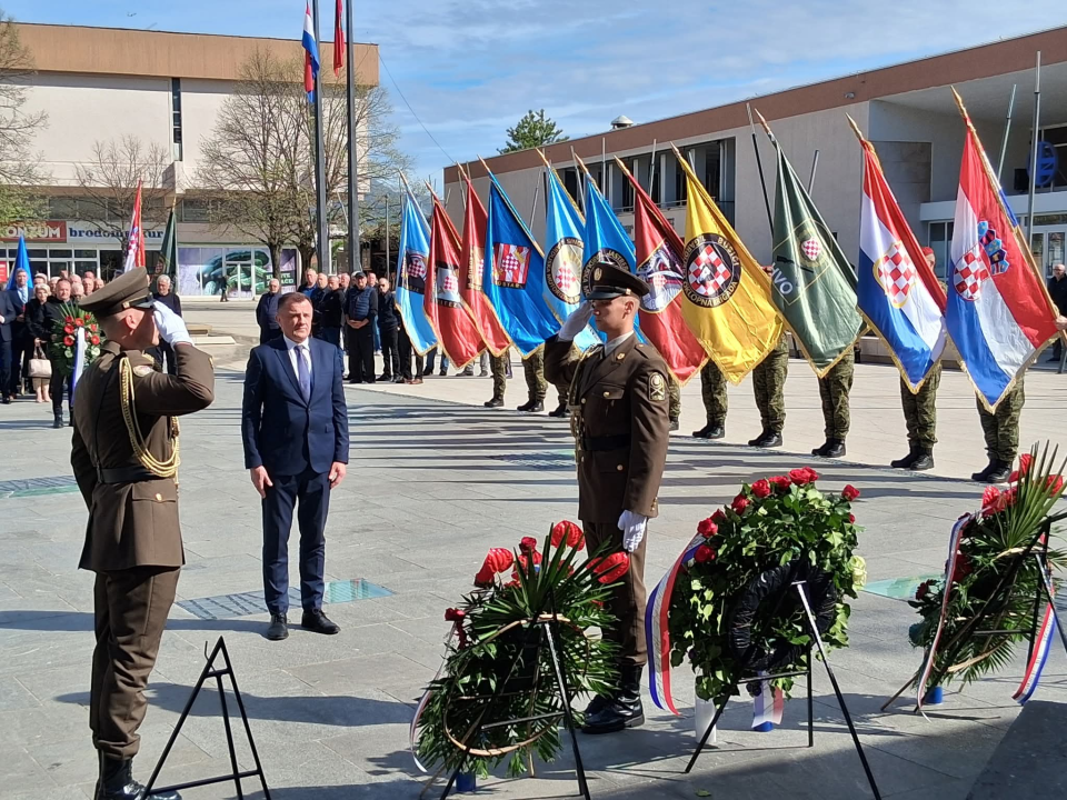 Knin obilježio 34 godine od osnutka HVO-a i žrtvu njegovih pripadnika