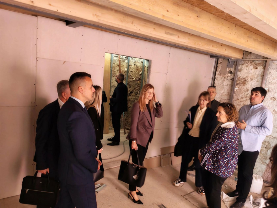 FOTO Ministrica kulture imala ispunjen dan u Šibeniku, u fokusu 66. MDF, obišla i Kuću Ušić