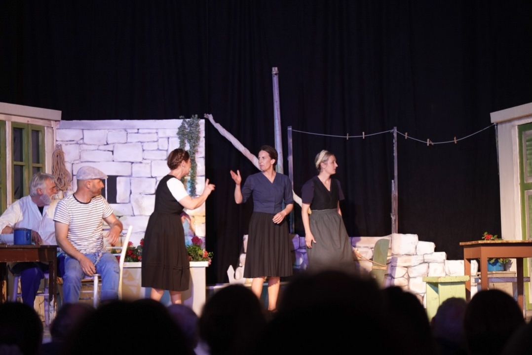 Murterski dramski amateri izveli premijeru 'Sike'