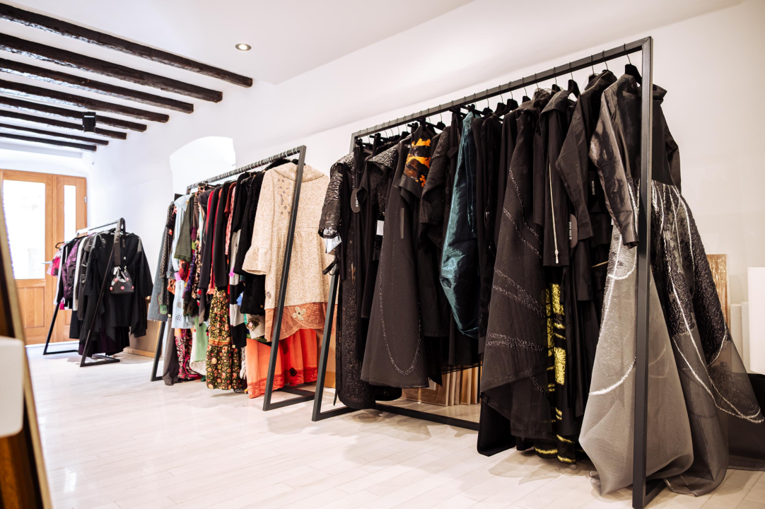 FOTO Ugrabite djela Murtića i Pulitike uz odlične popuste u Galeriji Juraj Dalmatinac!